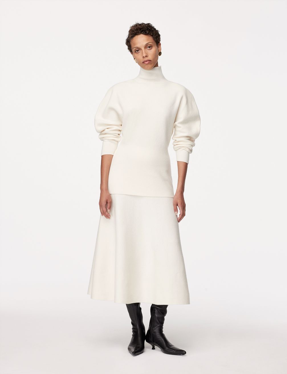 Another Tomorrow Merino Wool Knit Turtleneck in Off White – Wool Women's Knitwear