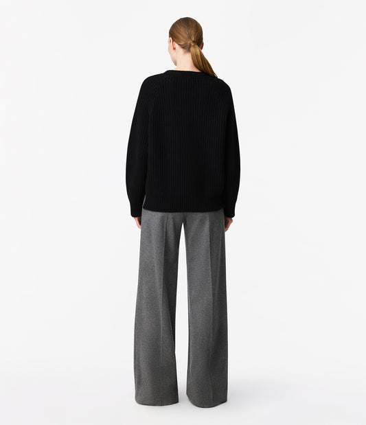 Another Tomorrow Cashmere Oversized Crewneck in Black – Cashmere Women's Knitwear