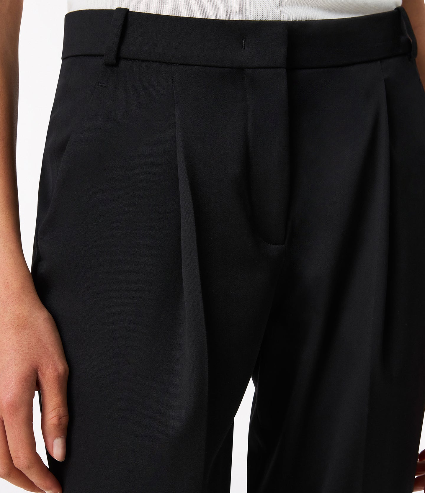 Another Tomorrow Peg Trouser in Black – Wool Women's Trousers