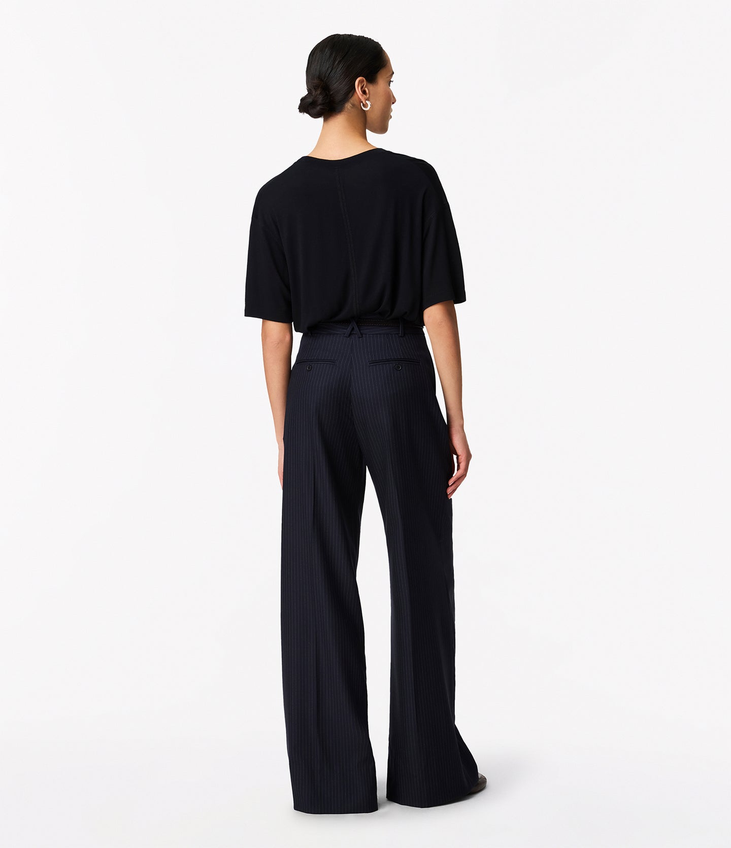 Another Tomorrow Pinstripe Pleated Trouser in Navy/Chalk – Wool Women's Trousers
