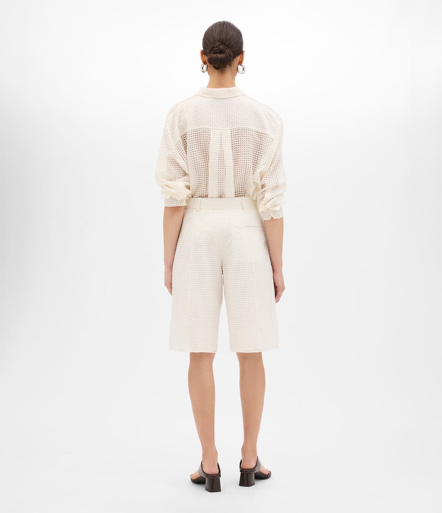 Another Tomorrow Gingham Bermuda Pant in Off White – Cotton Women's Trousers