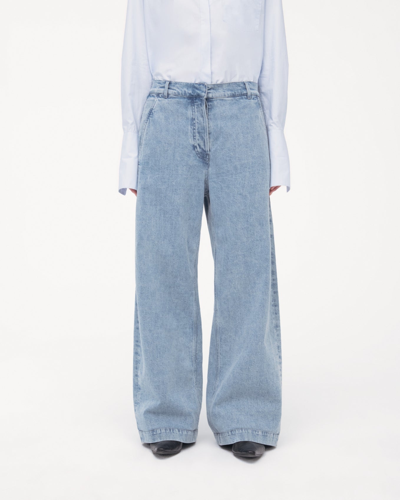 Boyfriend Denim Pant | Light Blue Wash in light blue wash