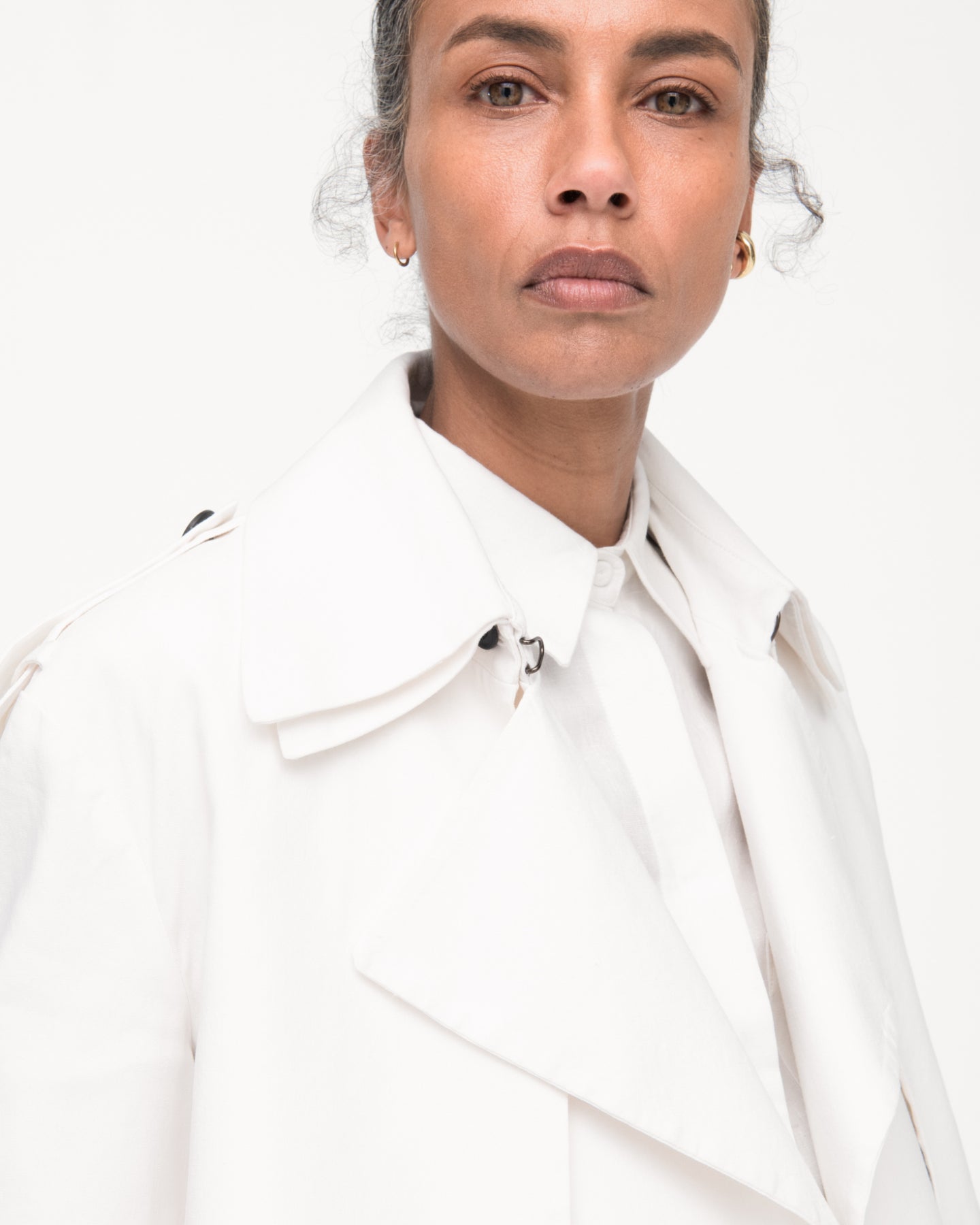 Another Tomorrow Convertible Trench in Off White – Viscose Women's Outerwear