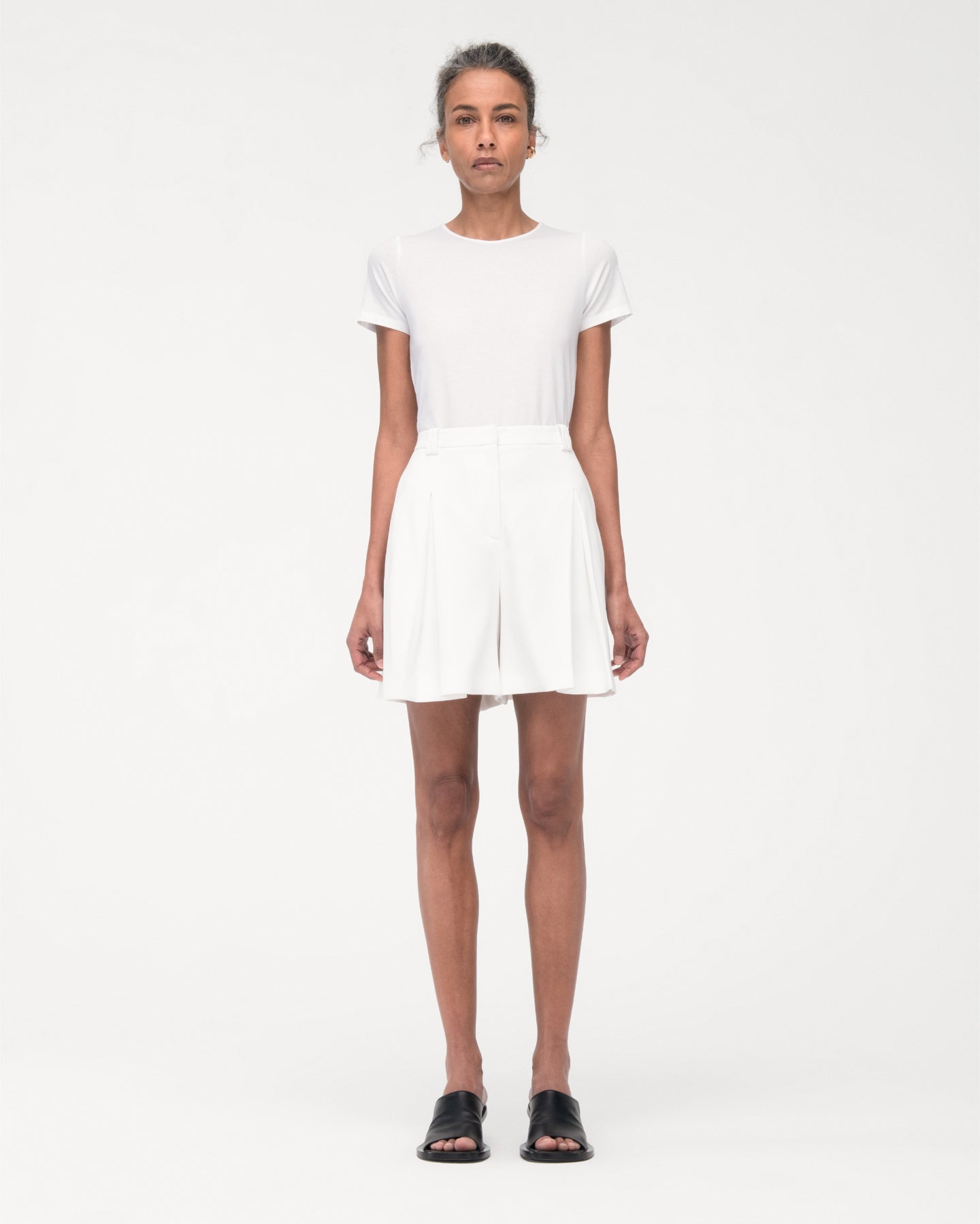 Another Tomorrow Fluid Pleated Short in Off White – Viscose Women's Trousers