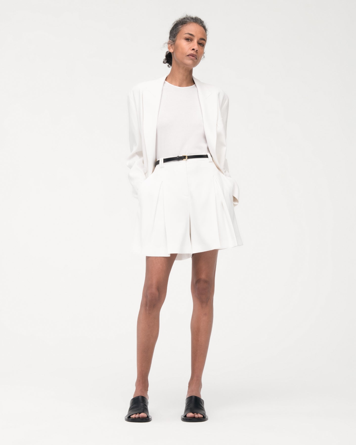 Another Tomorrow Fluid Pleated Short in Off White – Viscose Women's Trousers
