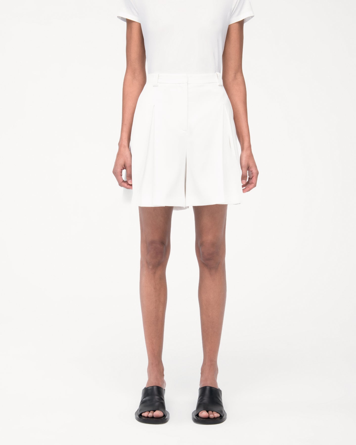 Another Tomorrow Fluid Pleated Short in Off White – Viscose Women's Trousers