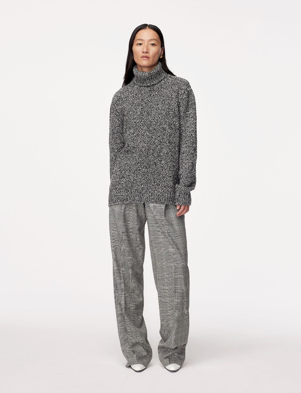 Another Tomorrow Cashmere Turtleneck in Black/Ivory – Cashmere Women's Knitwear