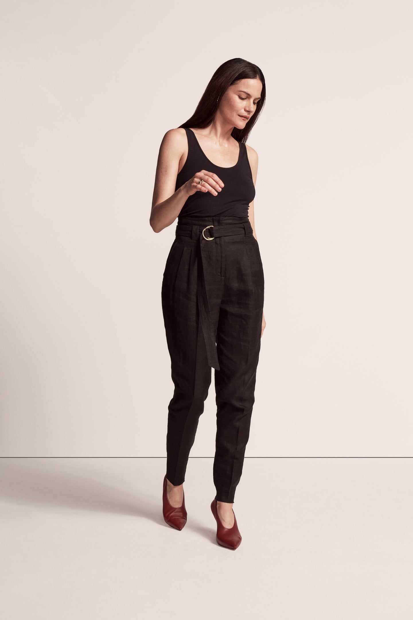 Another Tomorrow Paper Bag Pleated Trouser in Black – Linen Women's Trousers