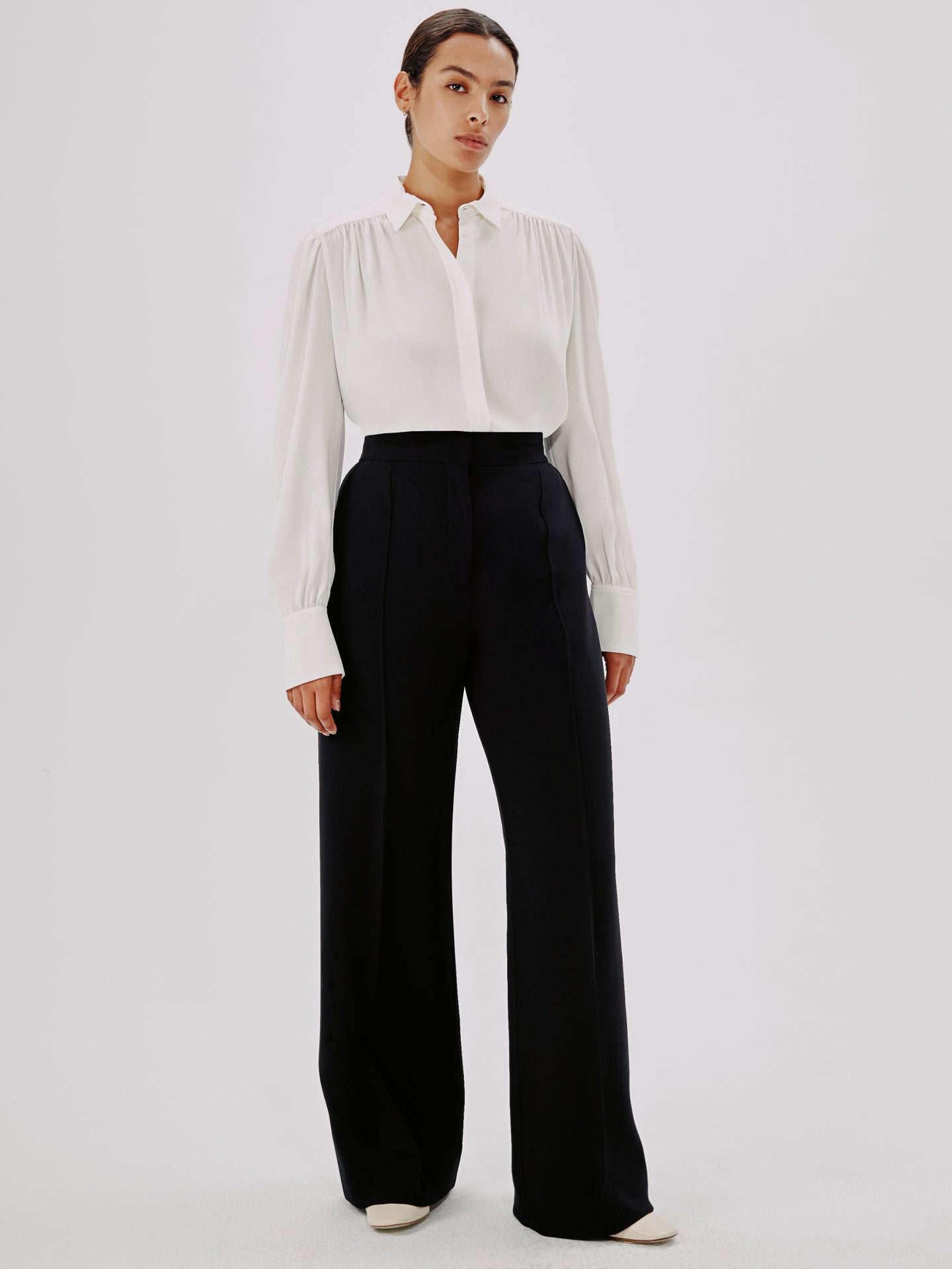Gathered Blouse | White in white