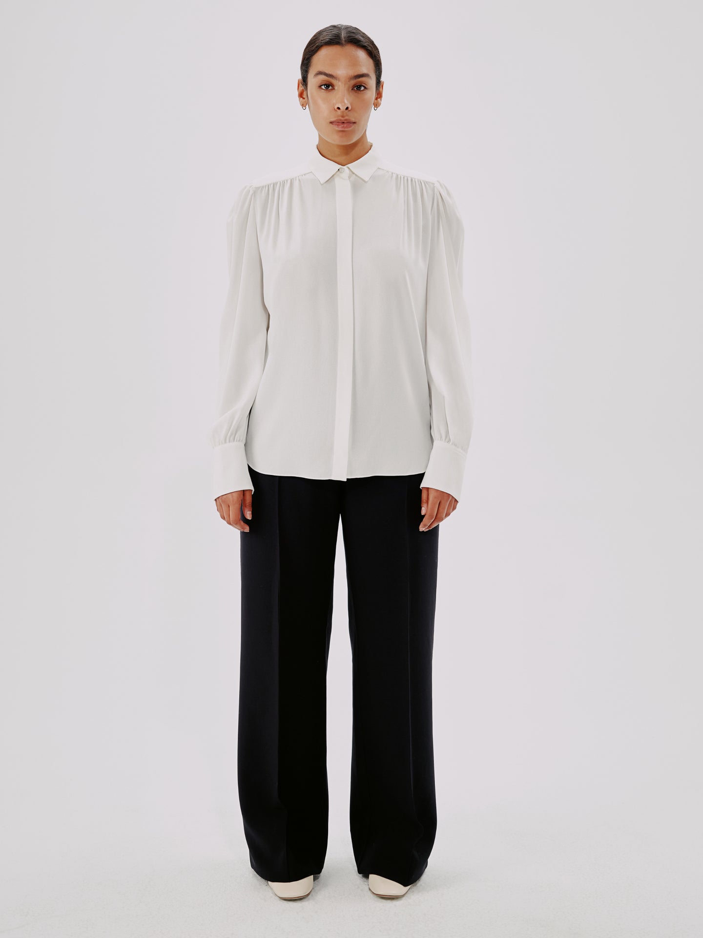 Gathered Blouse | White in white