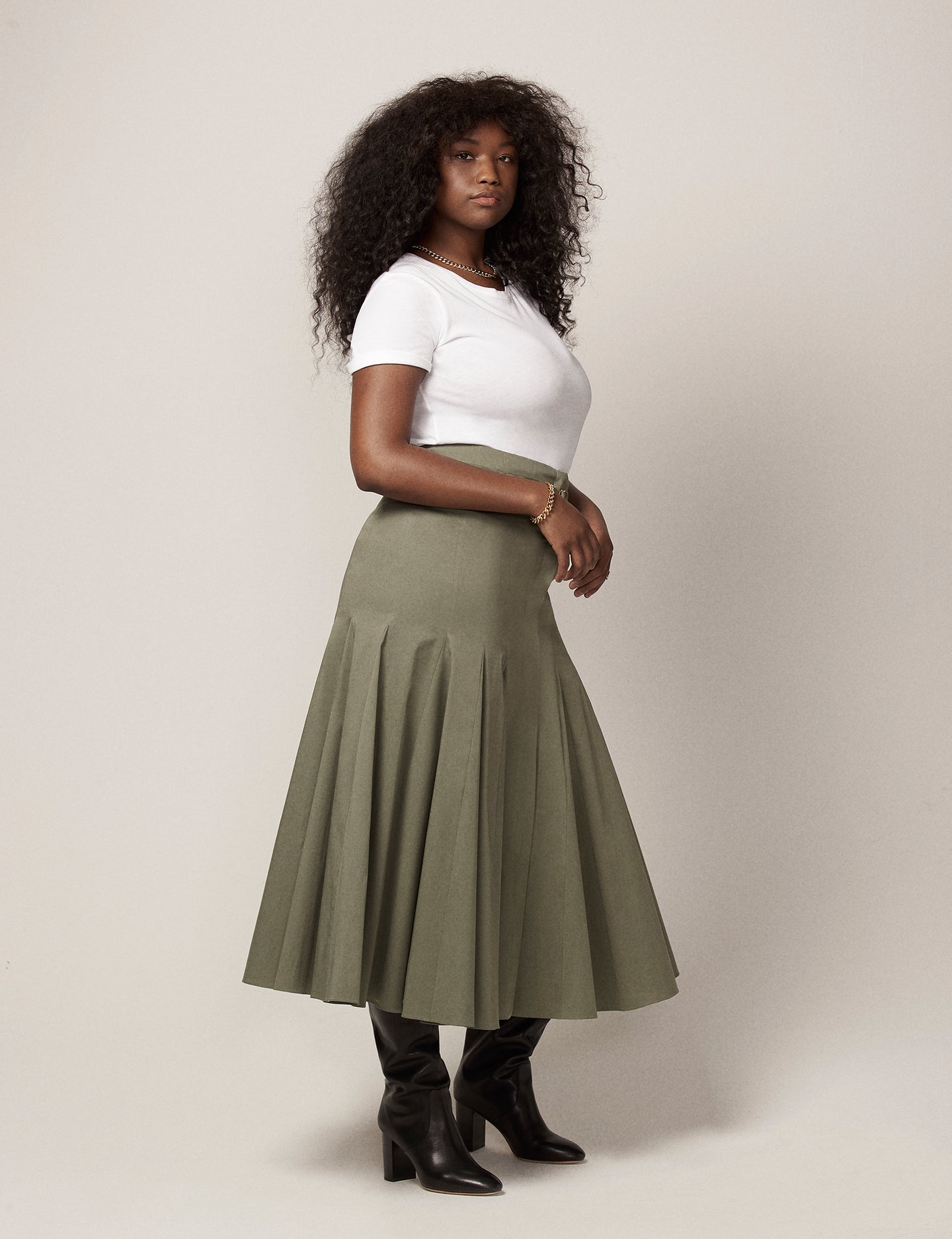 Another Tomorrow Seamed Flare Skirt in Olive Green – Cotton Women's Skirt