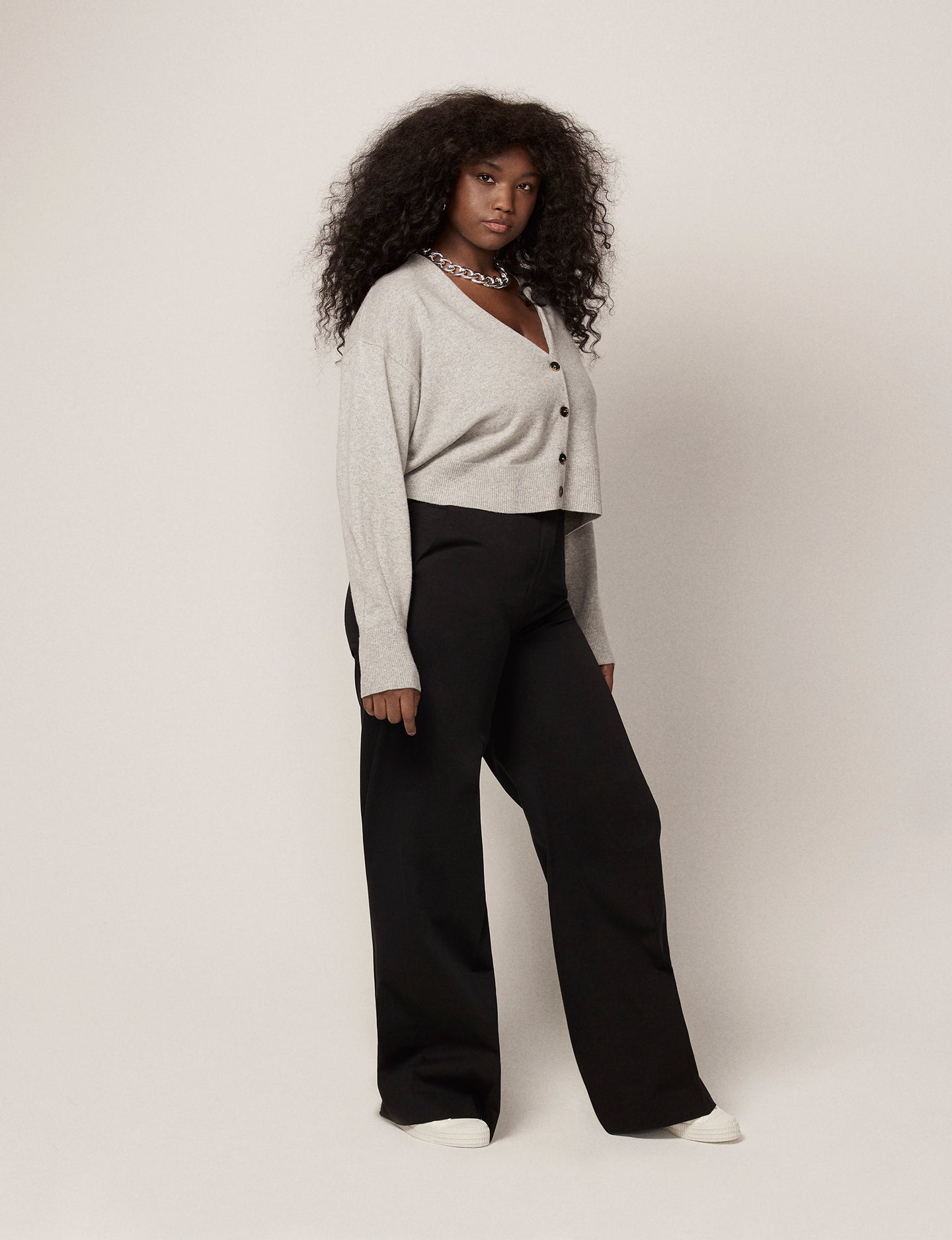 Another Tomorrow Cropped Cashmere Cardigan in Heather Grey – Cashmere Women's Knitwear
