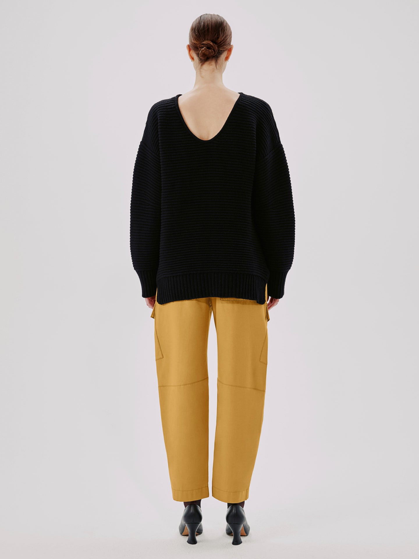 Another Tomorrow Ottoman Reversible Chunky Sweater in Black – Wool Women's Knitwear