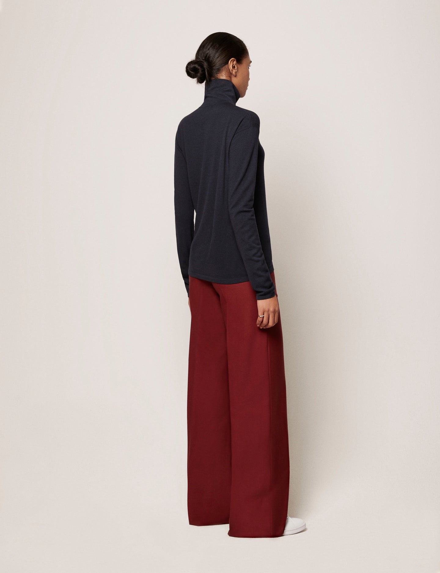Another Tomorrow Turtleneck Sweater in Midnight – Wool Women's Knitwear