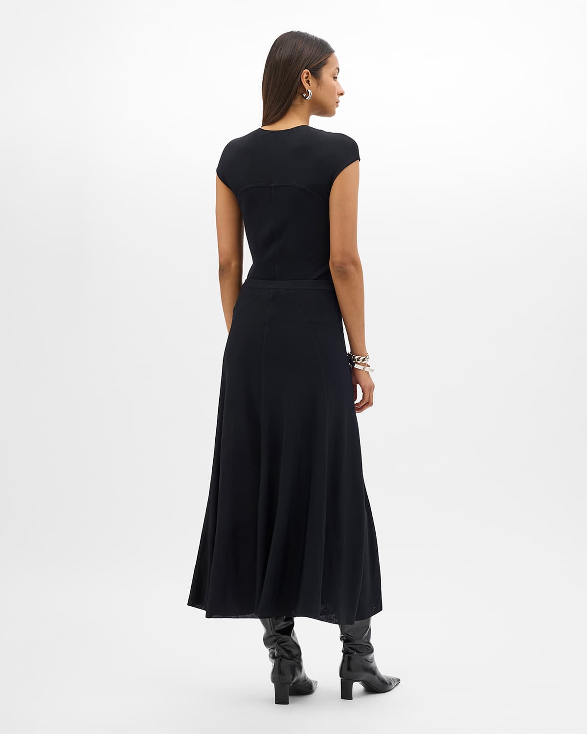 Seamed Knit Flare Skirt | Black