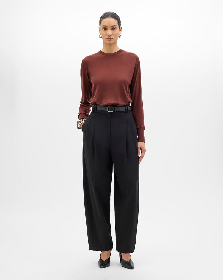 Cropped Tapered Trouser | Black