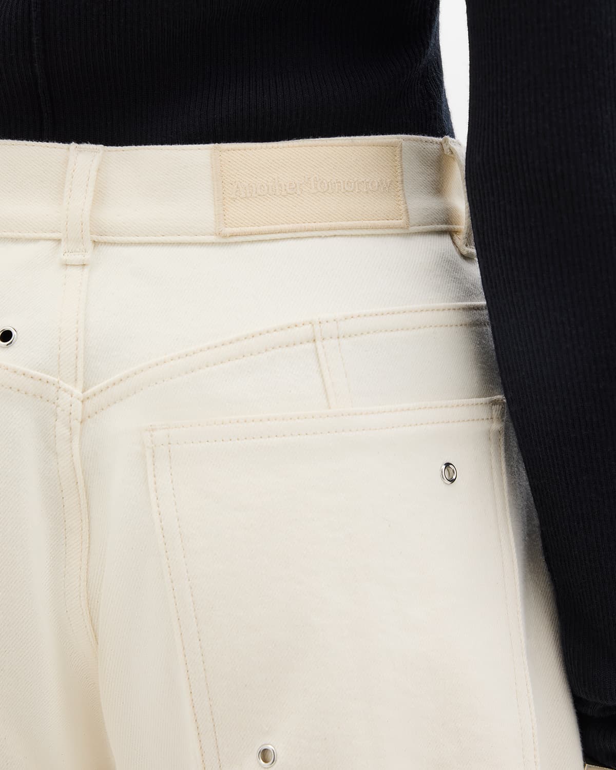 Eyelet Denim Curved Pant | Ecru