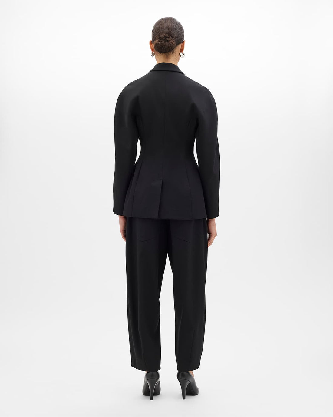Curved Tailored Jacket | Black