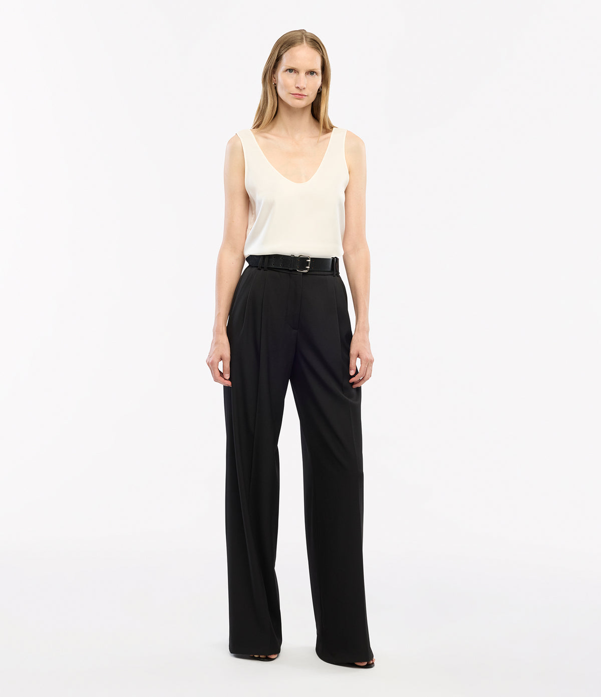 Another Tomorrow Twill Pleated Trouser in Black – Wool Women's Trousers