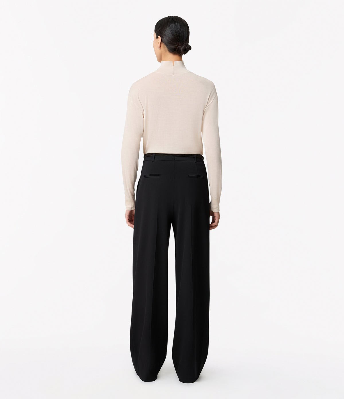 Another Tomorrow Featherweight Turtleneck in Blonde – Wool Women's Knitwear