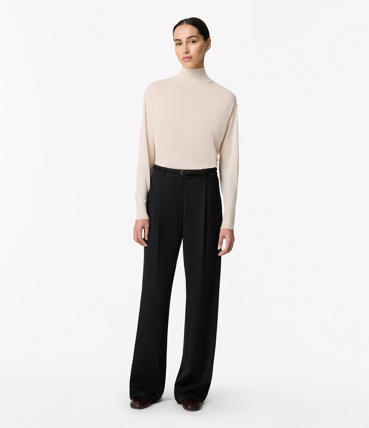 Another Tomorrow Featherweight Turtleneck in Blonde – Wool Women's Knitwear