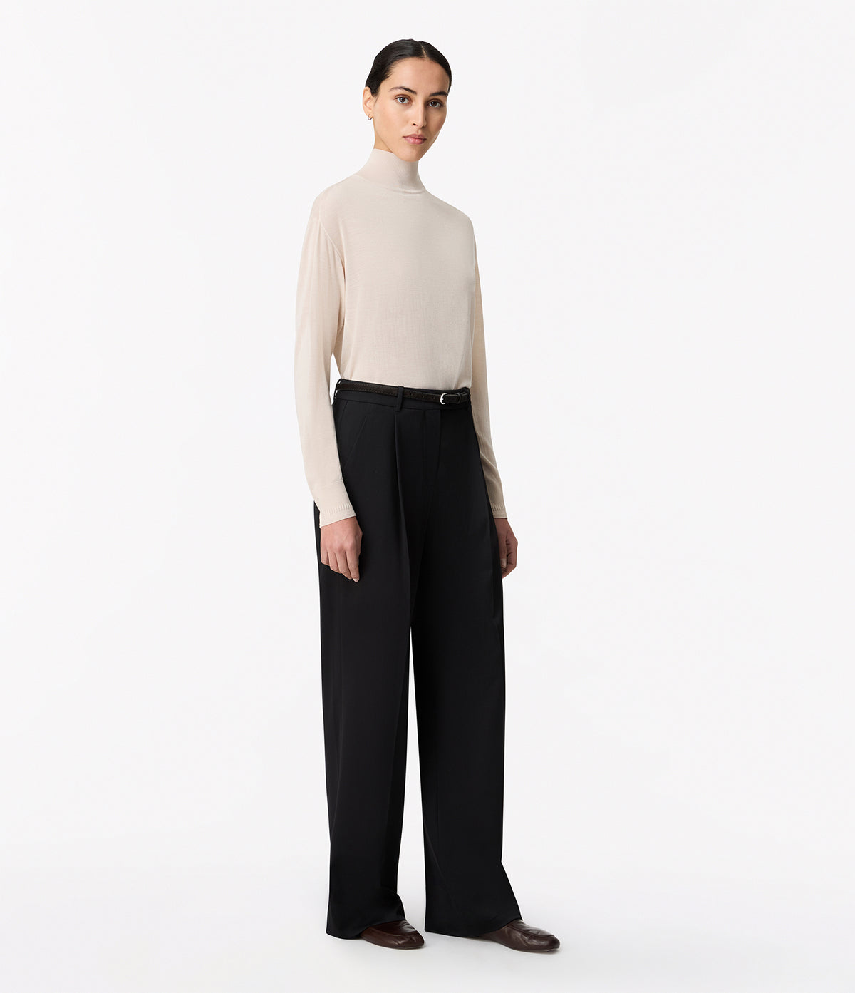 Another Tomorrow Featherweight Turtleneck in Blonde – Wool Women's Knitwear