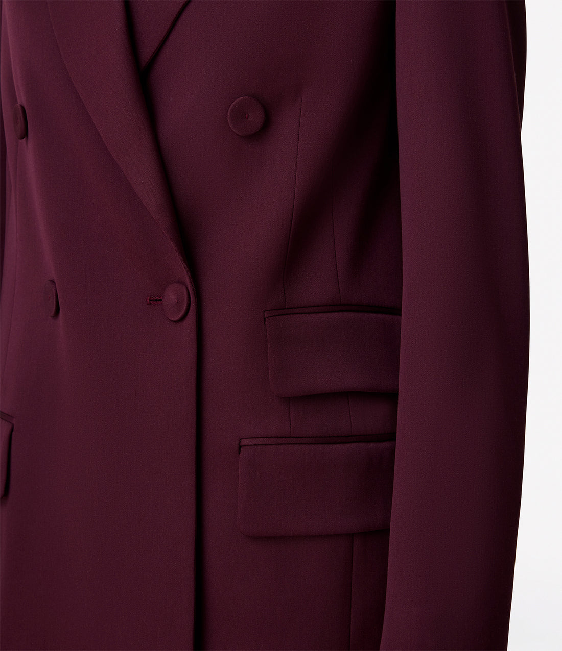 color:plum
