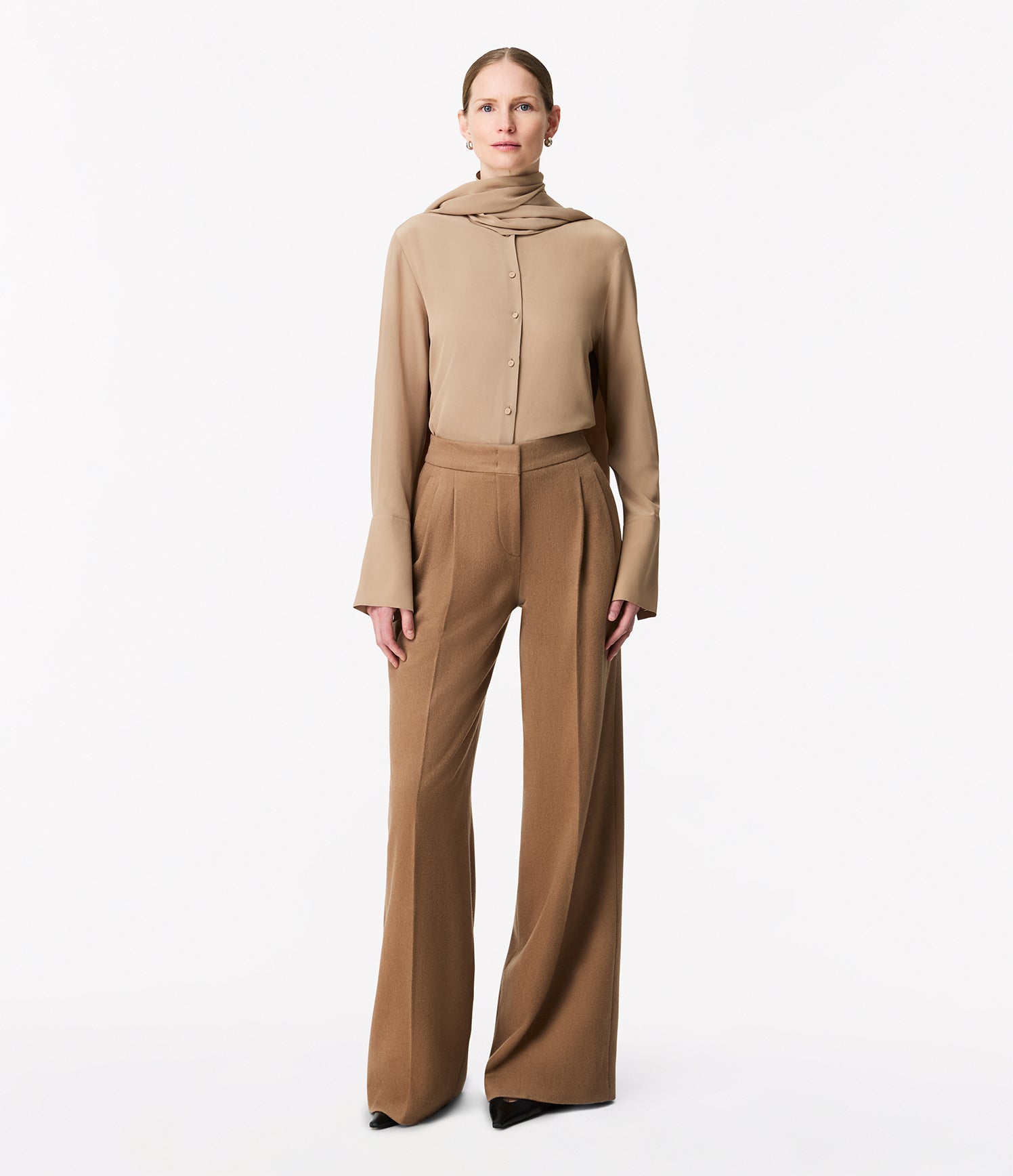 Cashmere Pleated Trouser | Camel – Another Tomorrow