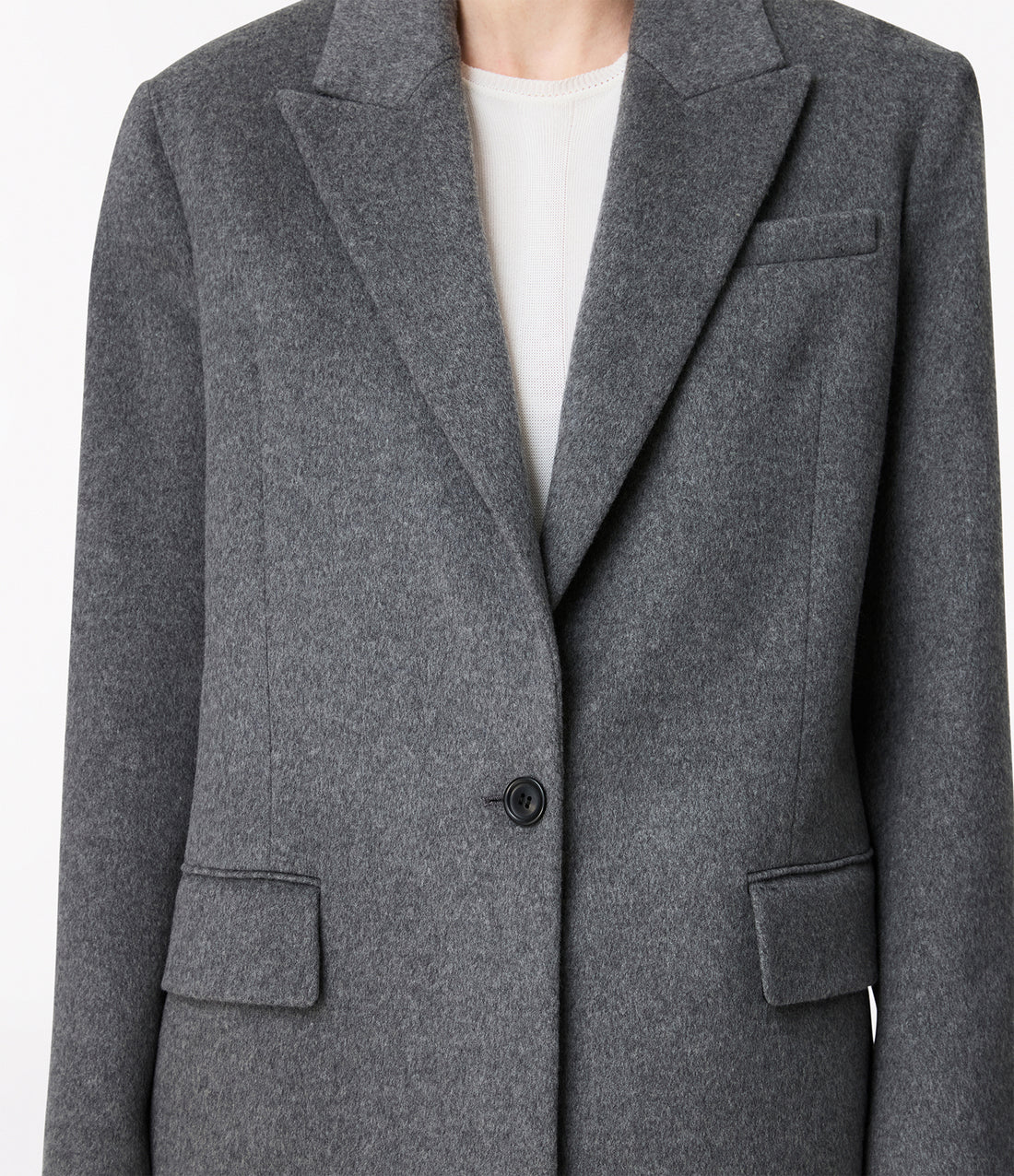 color:medium-melange-grey