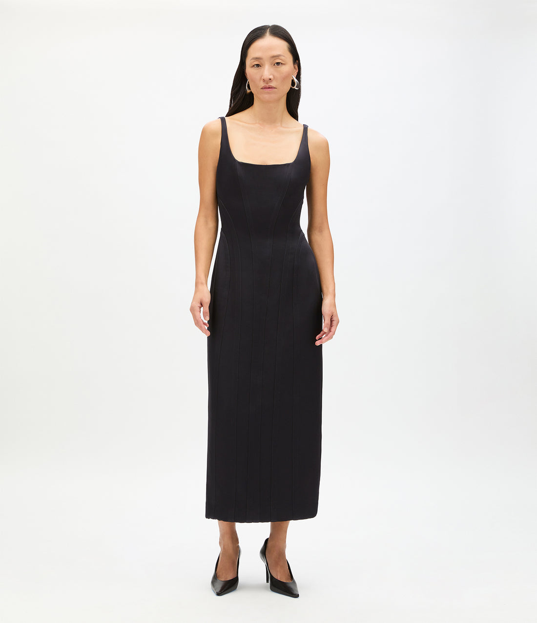Contour Seamed Dress | Black