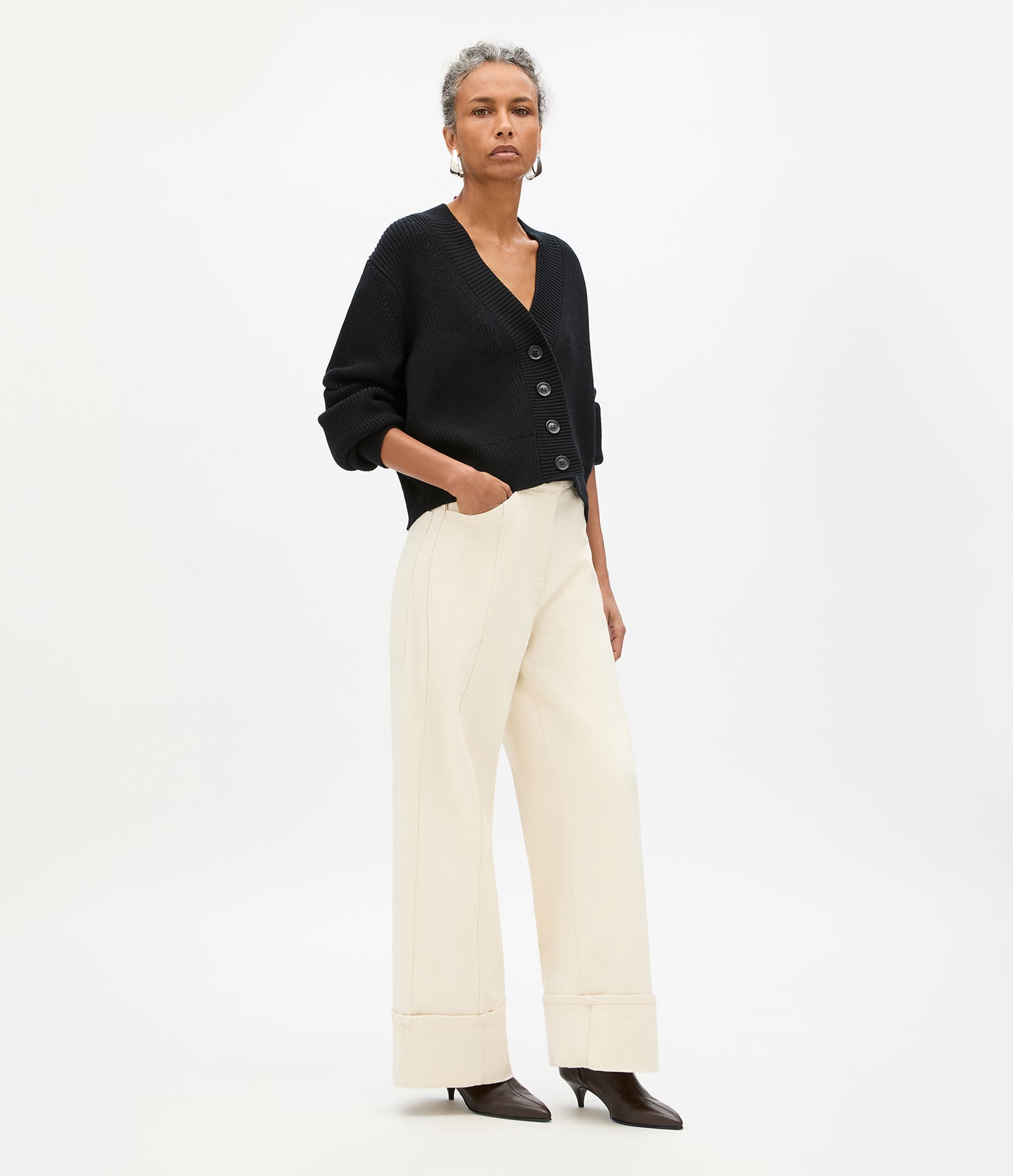 Rib Cropped Cardigan | Black – Another Tomorrow