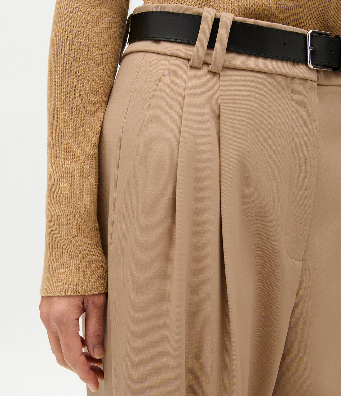 Twill Pleated Trouser | Camel