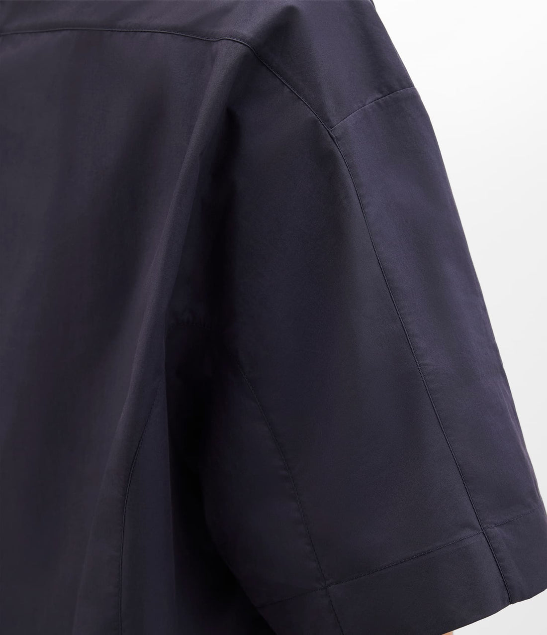 Another Tomorrow Poplin Short Sleeve Shirt in Midnight – Cotton Women's Trousers