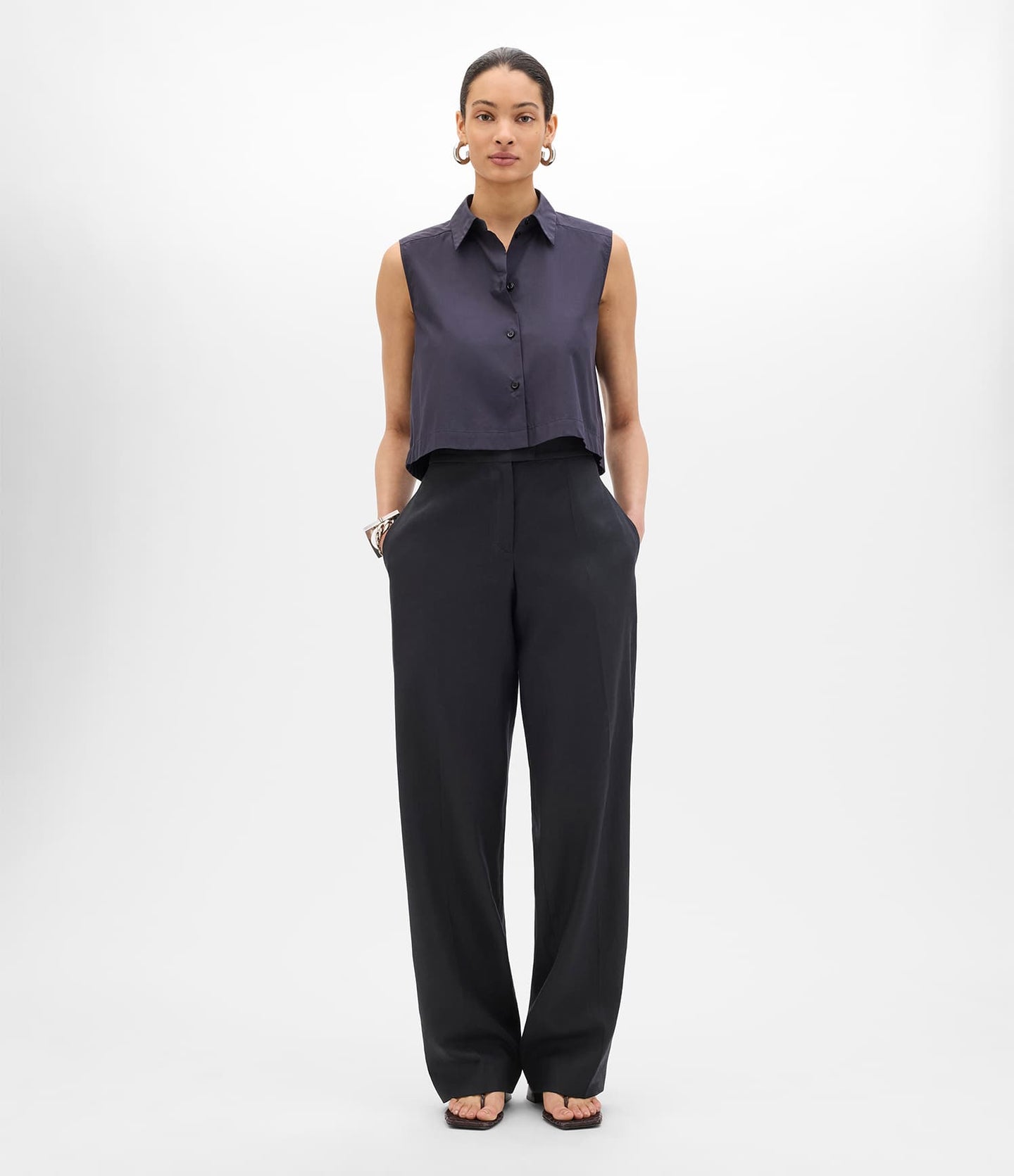 Another Tomorrow Cropped Sleeveless Shirt in Midnight – Cotton Women's Top