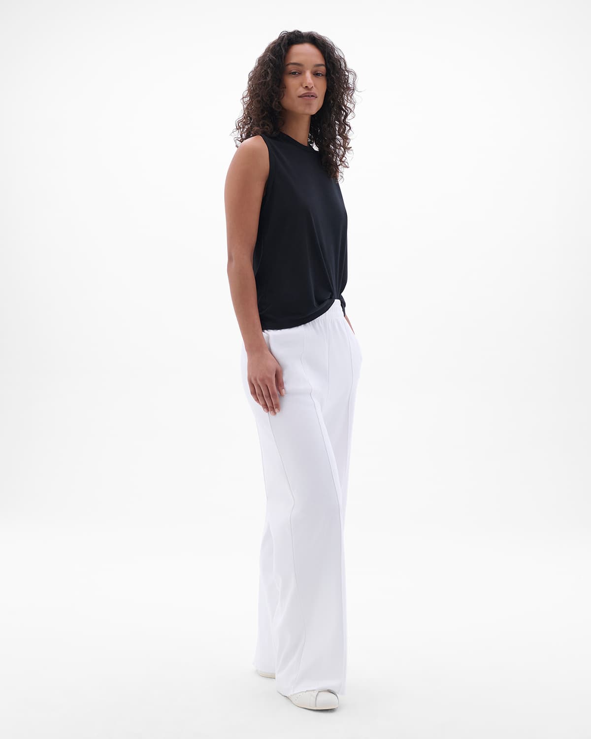 Sleeveless Tee | Black