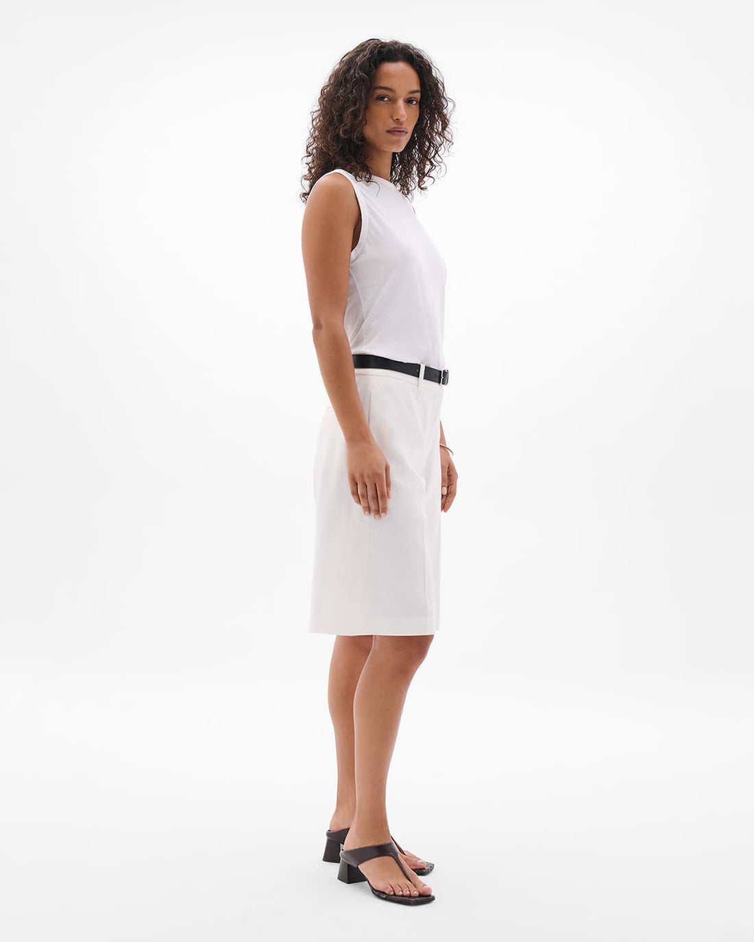 Sleeveless Tee | White