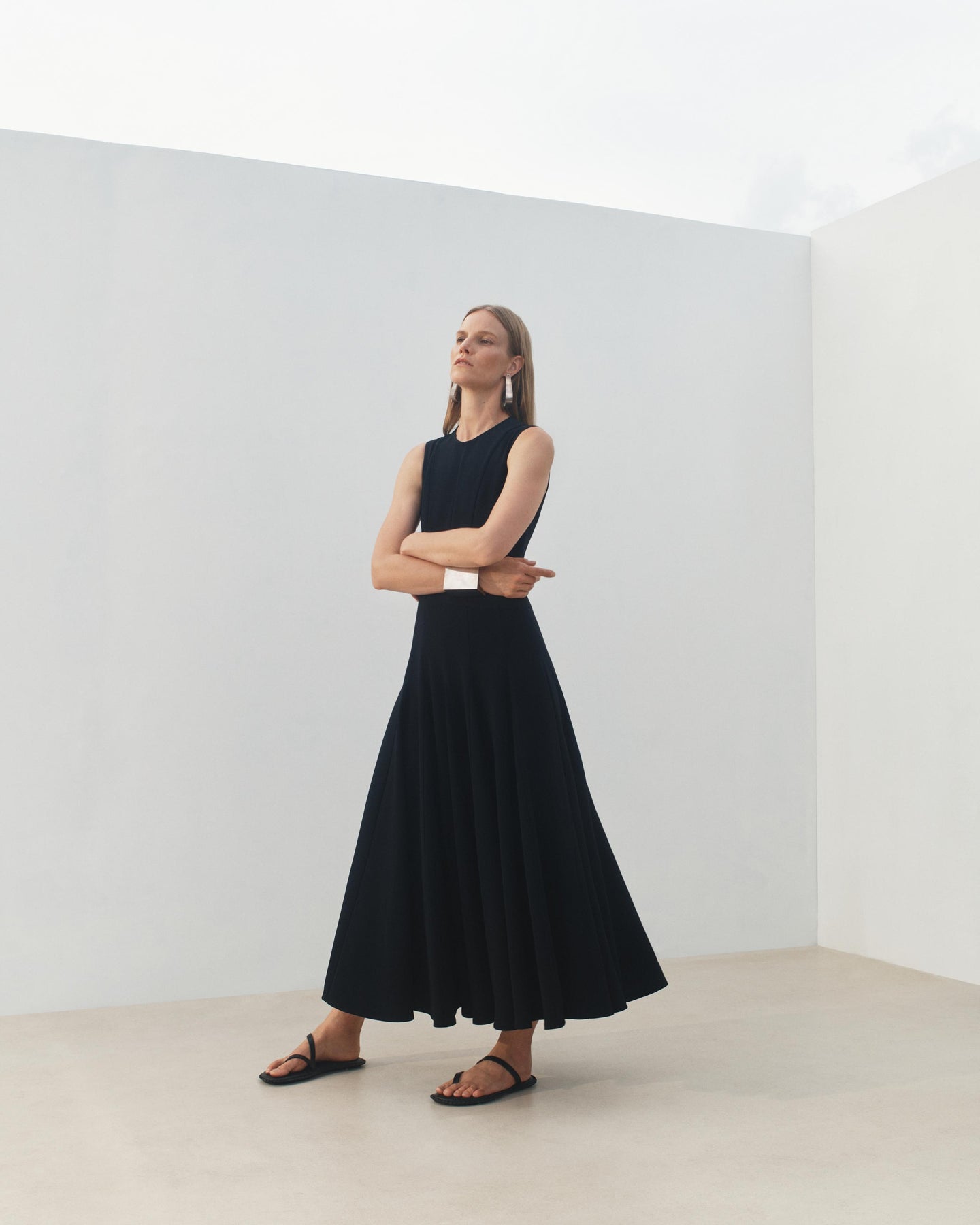 Another Tomorrow Panelled Flare Dress in Black – Crêpe Women's Dress
