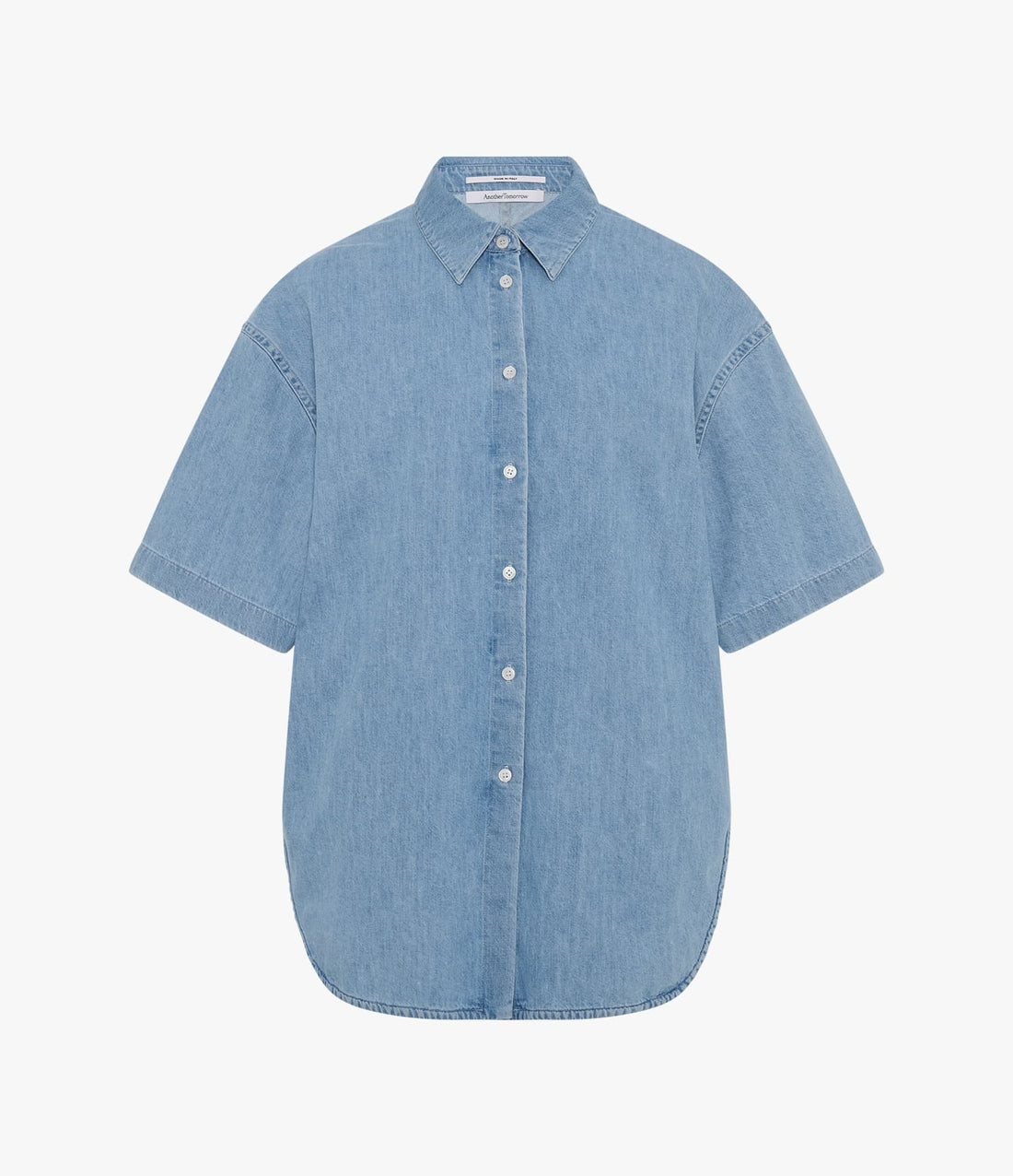 Another Tomorrow Chambray Short Sleeve Shirt in Light Blue Wash – Denim Women's Trousers