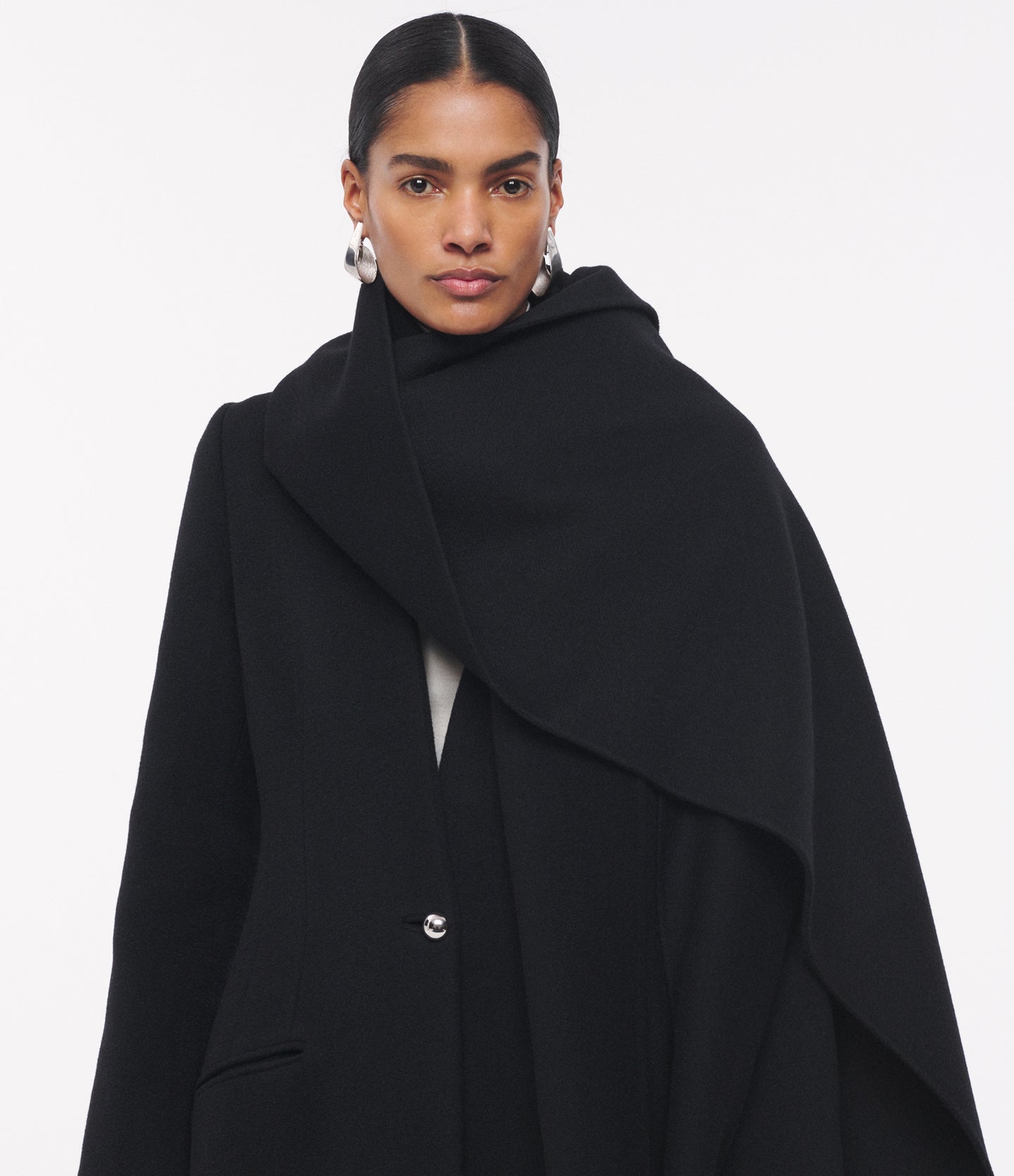 Another Tomorrow Cashmere Deep V Scarf Coat in Black – Wool Women's Outerwear