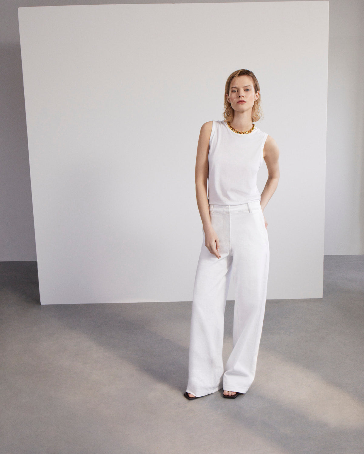 Another Tomorrow Carpenter Denim Pant in Off White – Denim Women's Trousers