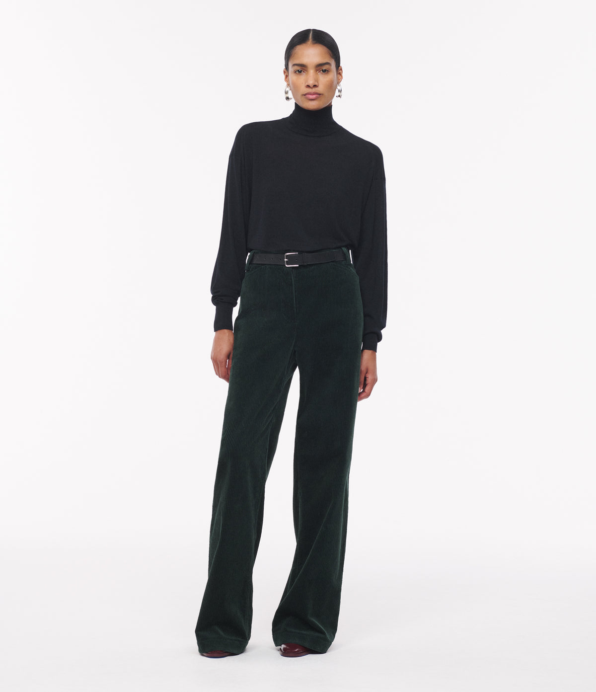 Another Tomorrow Featherweight Turtleneck in Black – Wool Women's Knitwear