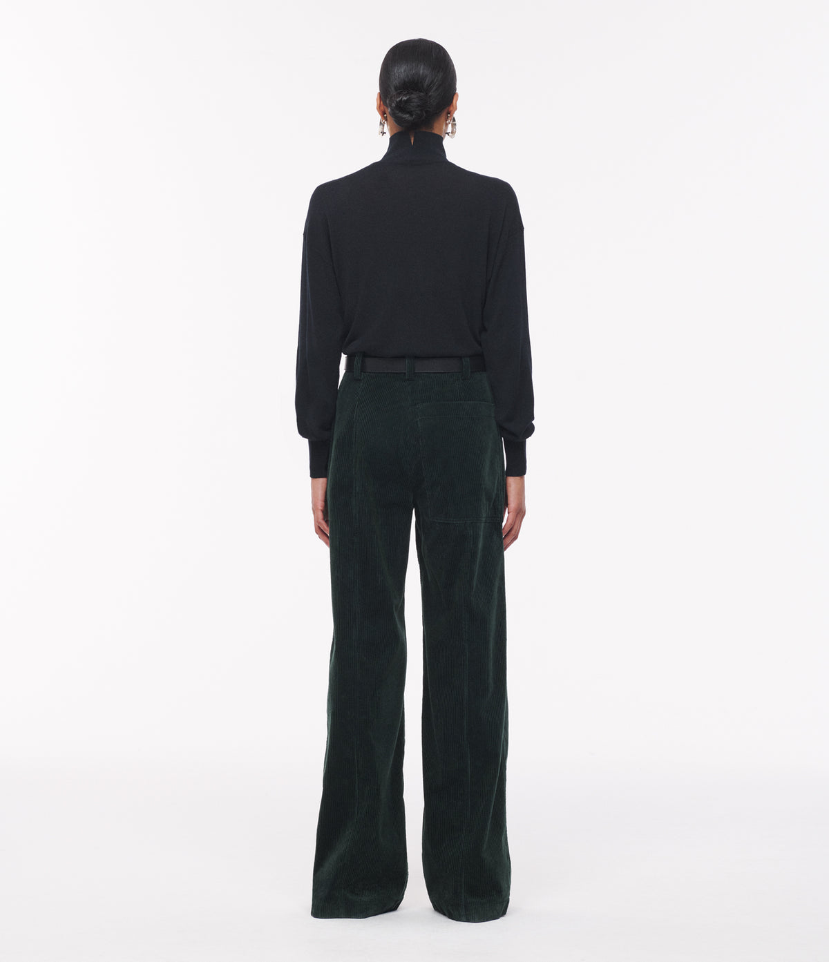 Another Tomorrow Featherweight Turtleneck in Black – Wool Women's Knitwear