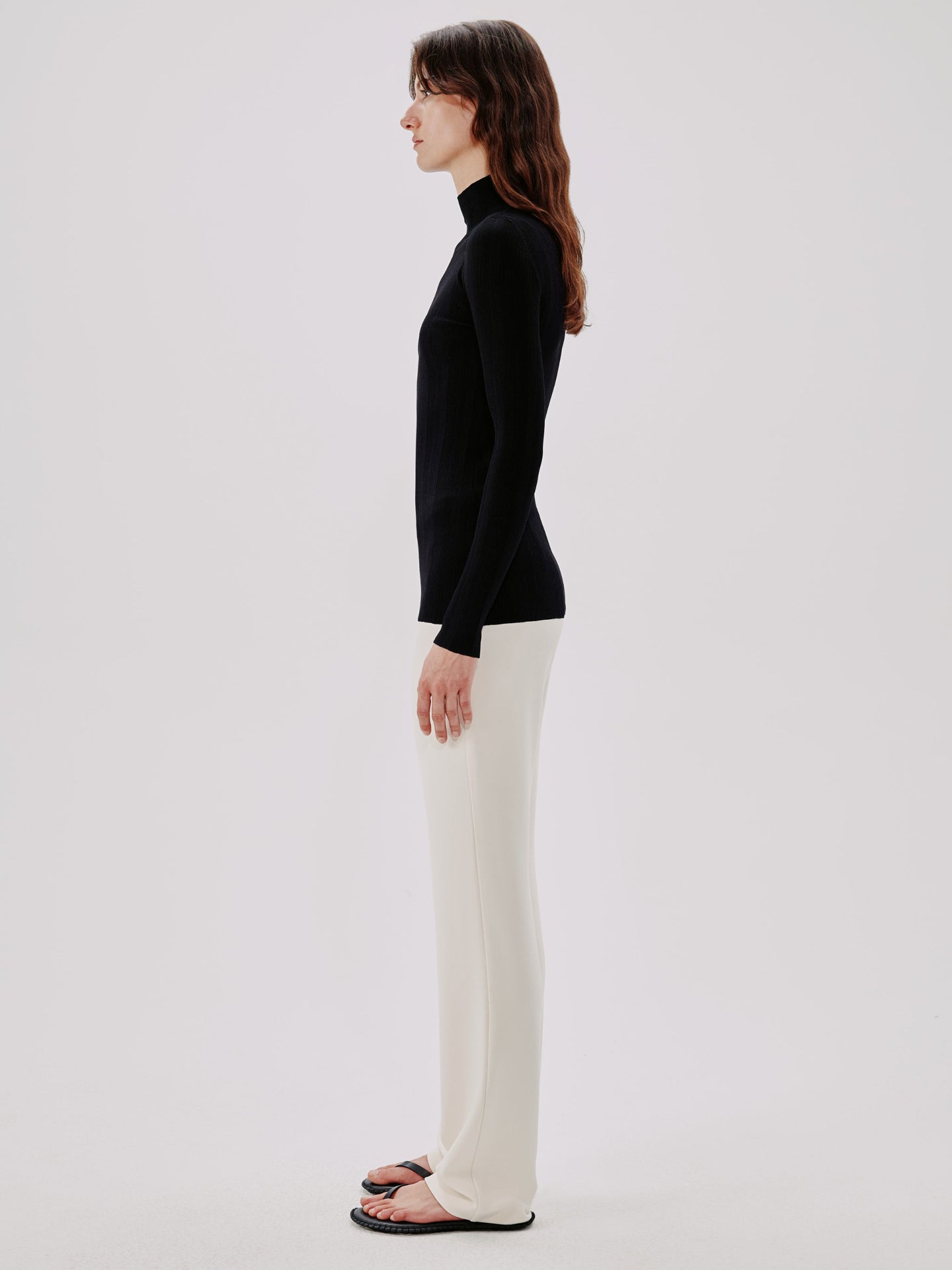 Variegated Rib Turtleneck - Resale | Black