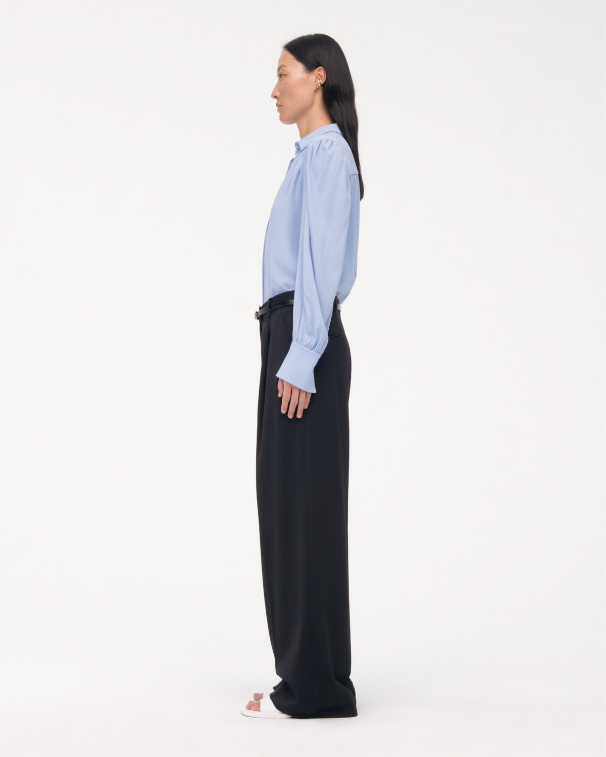 Another Tomorrow Gathered Blouse in Oxford Blue – Viscose Women's Top