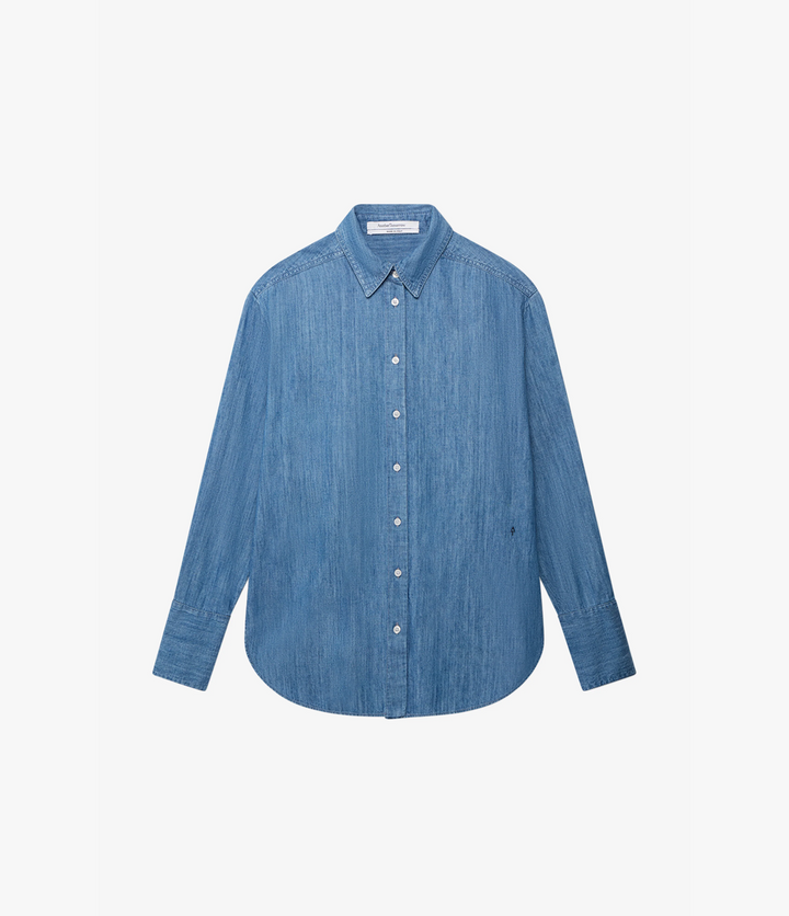 Chambray Shirt in medium blue