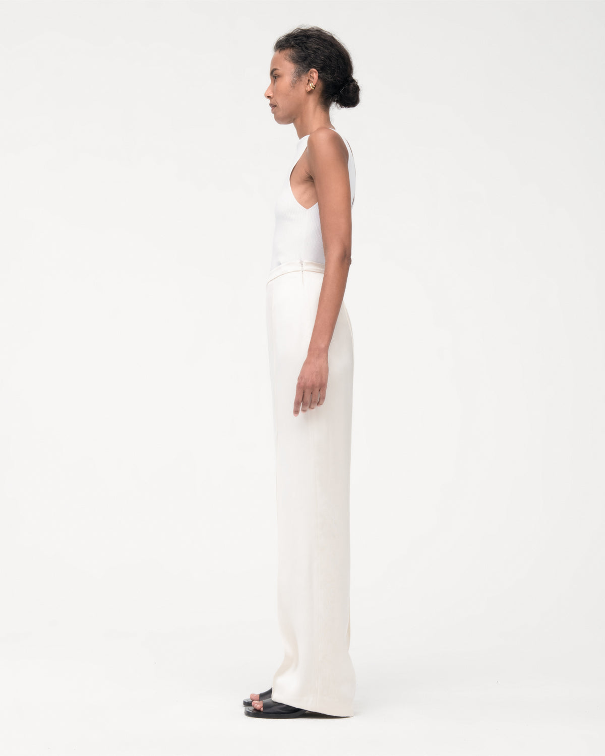 Another Tomorrow Pintuck Trouser in Cream – Satin Women's Trousers
