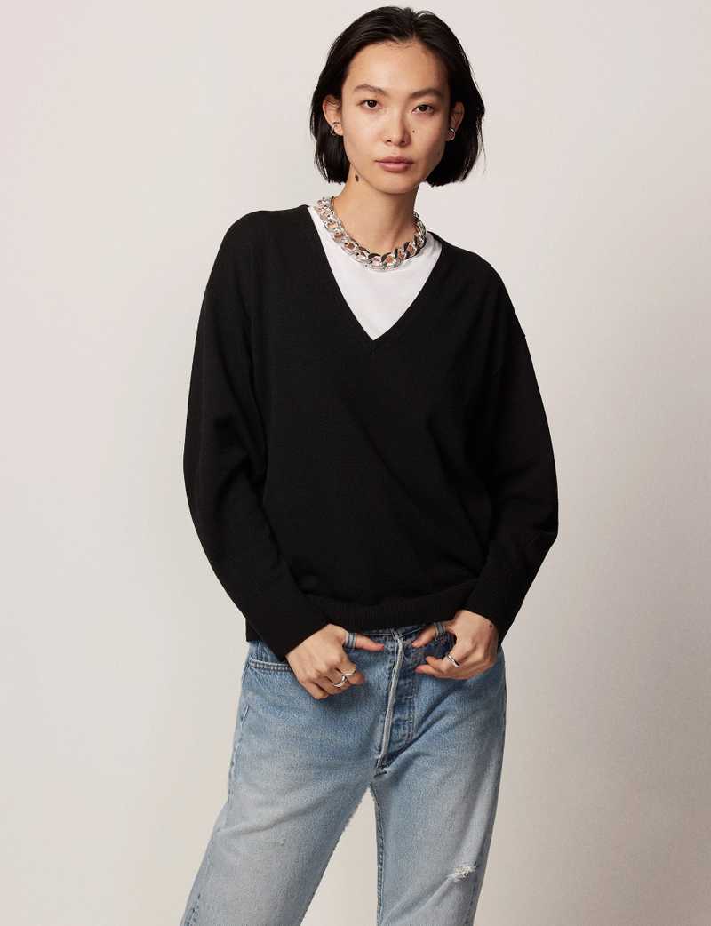 Another Tomorrow Cashmere V Neck Sweater in Black – Cashmere Women's Knitwear